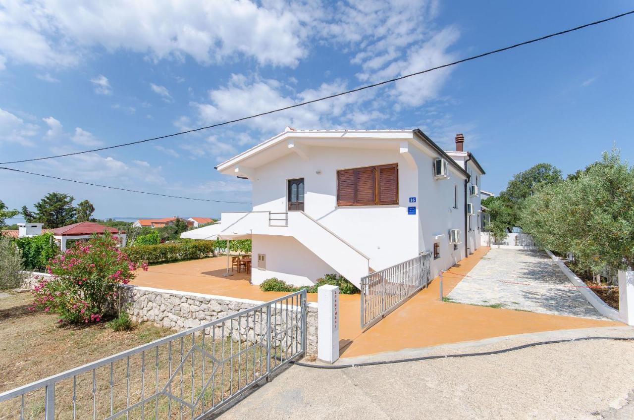 Apartments Goran Vir Zewnętrze zdjęcie