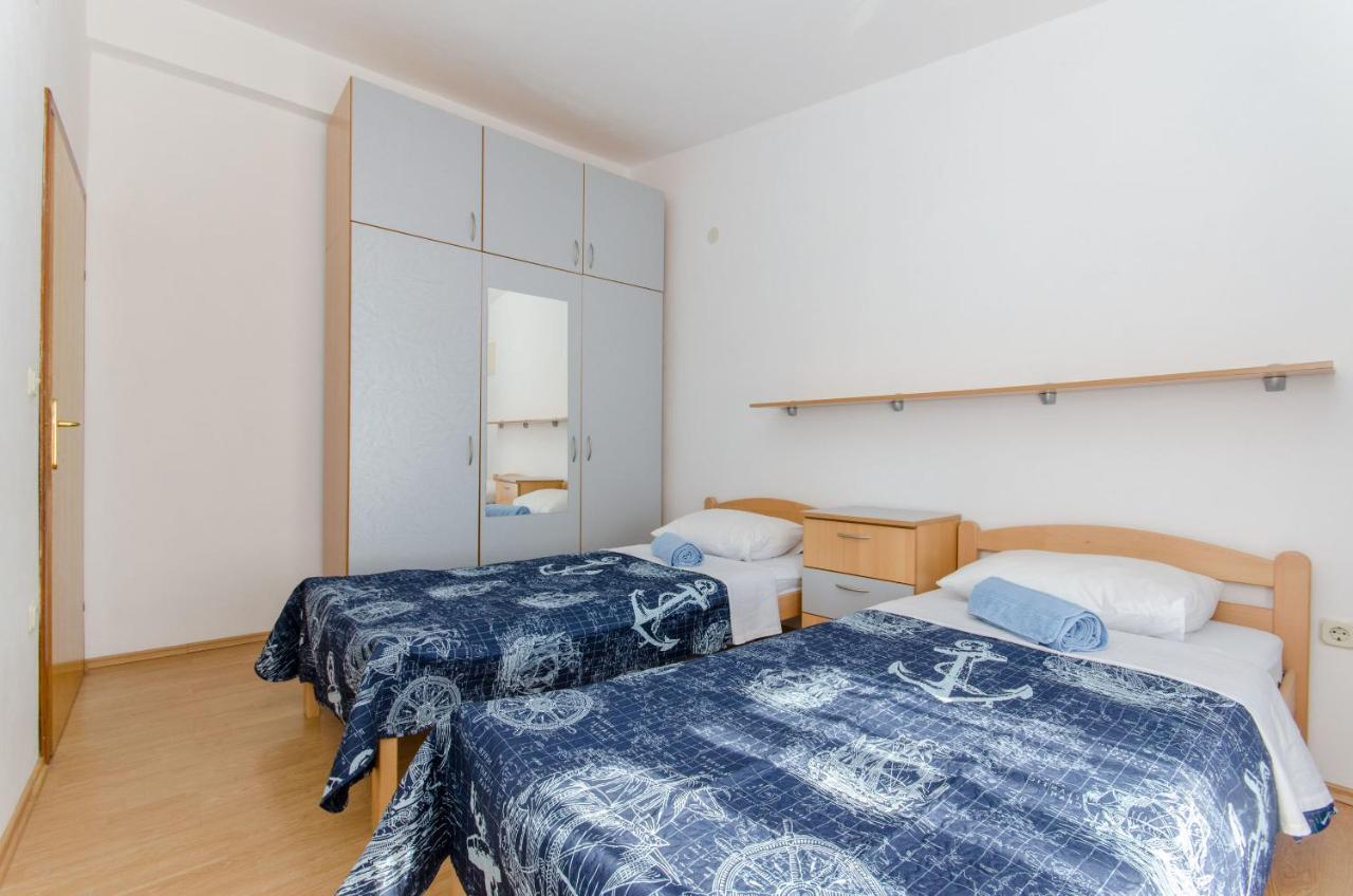Apartments Goran Vir Zewnętrze zdjęcie