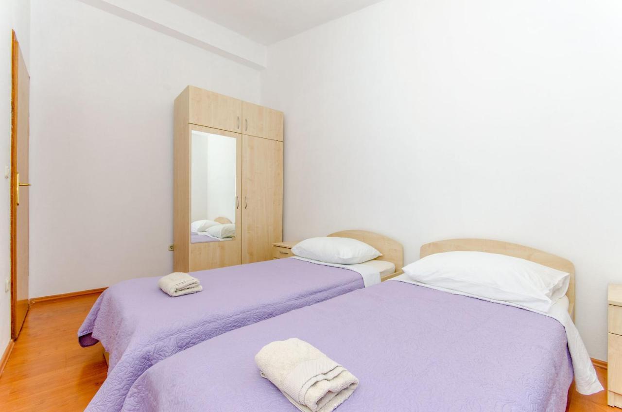 Apartments Goran Vir Zewnętrze zdjęcie