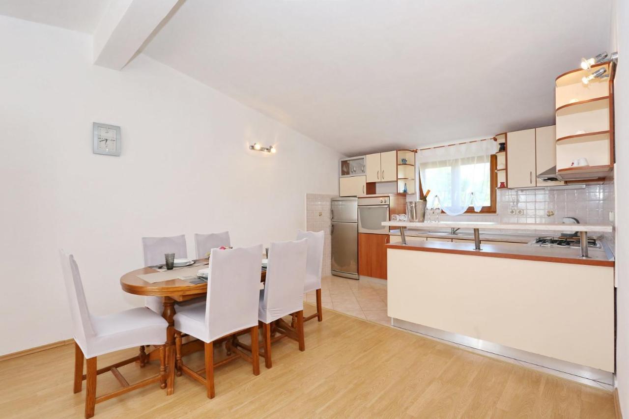 Apartments Goran Vir Zewnętrze zdjęcie