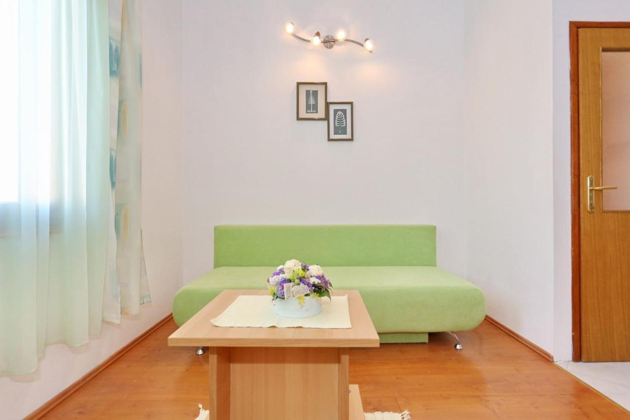 Apartments Goran Vir Zewnętrze zdjęcie