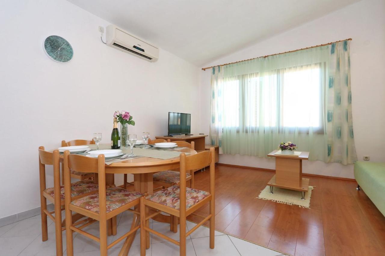 Apartments Goran Vir Zewnętrze zdjęcie