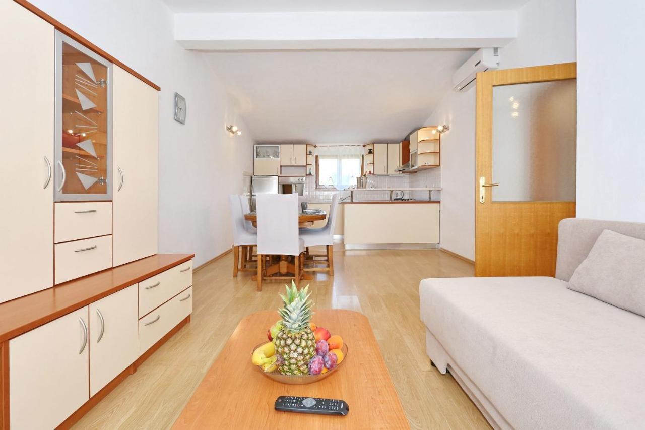Apartments Goran Vir Zewnętrze zdjęcie